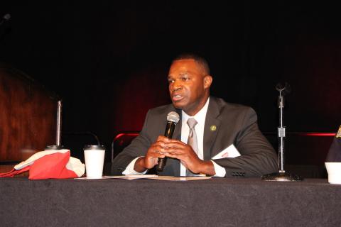 043 Calvin Williams.jpg 043 Calvin Williams.jpg