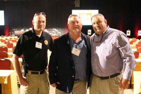065 Neil Fetner, Mike Reese & Mike Cook.jpg 065 Neil Fetner, Mike Reese & Mike Cook.jpg